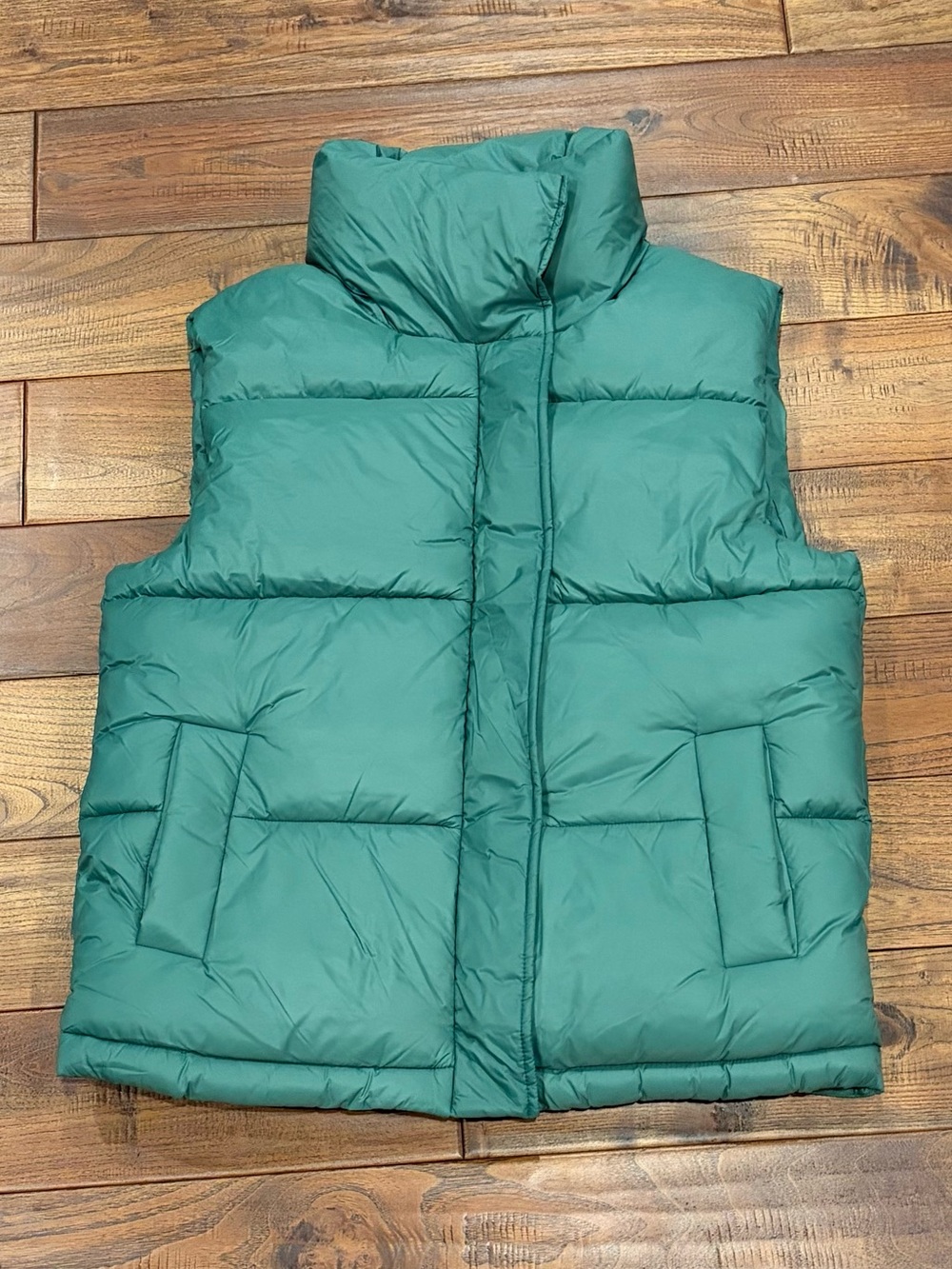 American Eagle Outfitters Green Puffer Vest for Kids